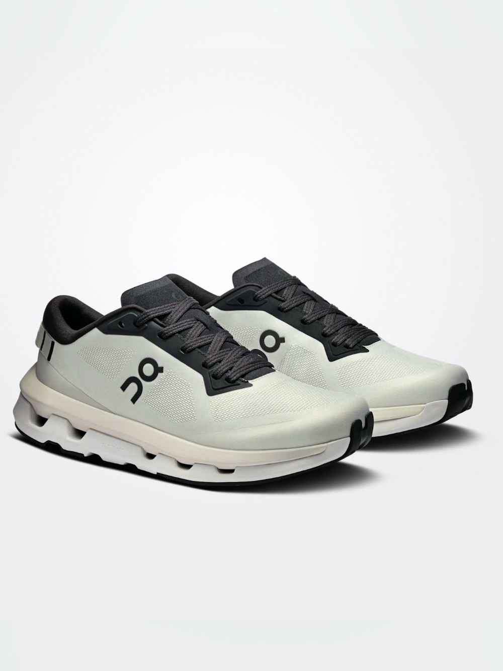 On Cloud Running — Cloudzone Ice/Black